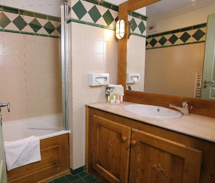 Hotel Les Suites Du Montana By Les Etincelles Tignes 5*,  France